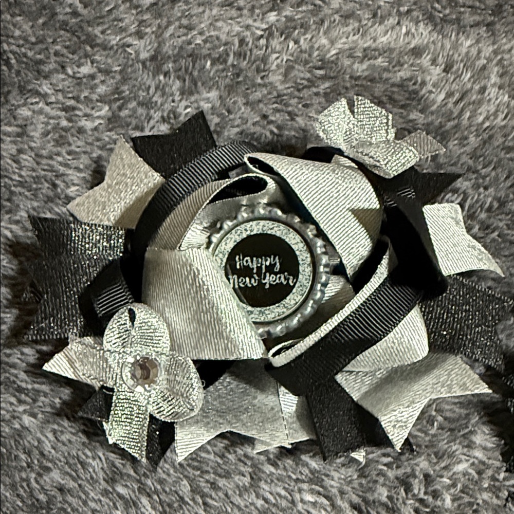 Black and White New Year Ribbon Hair Bow - Picture 1 of 2